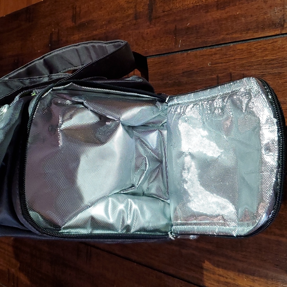 Diaper bag - Picture 6 of 9
